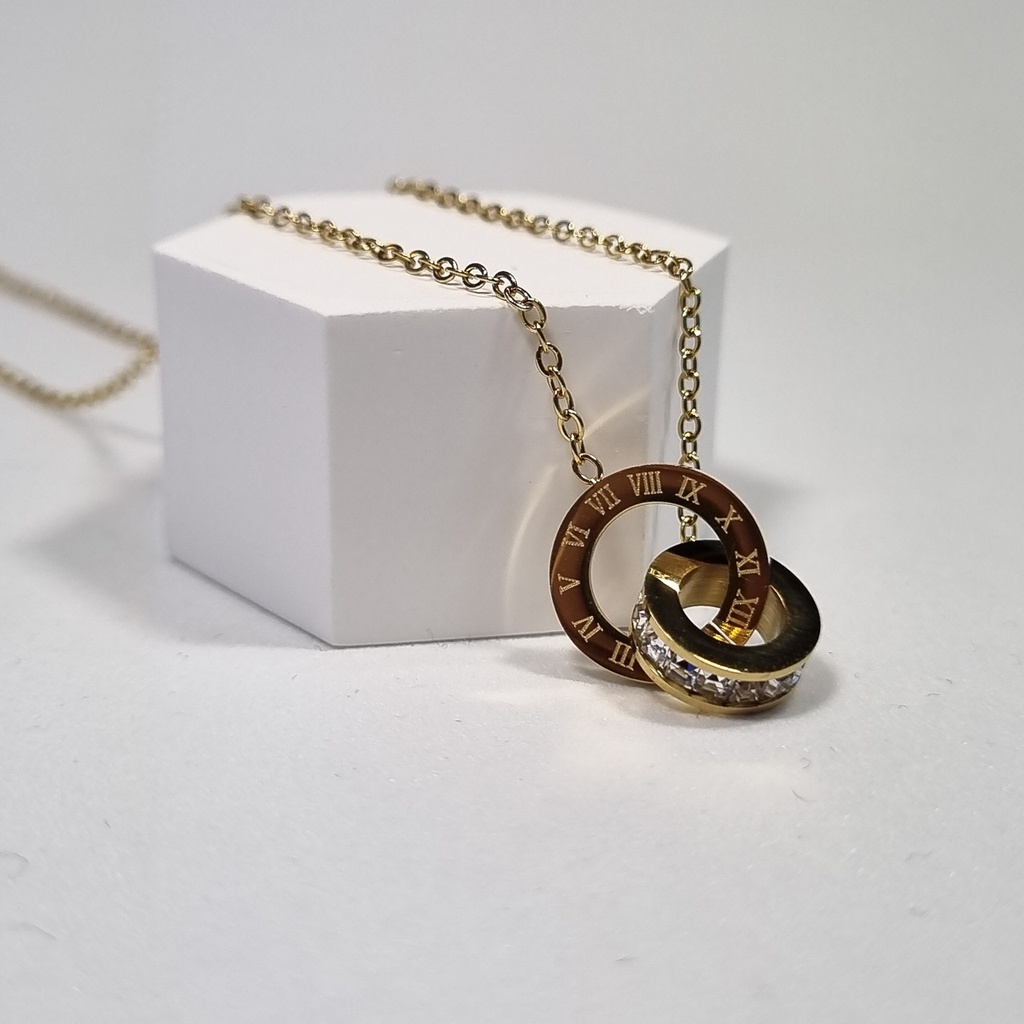 Colgante doble anillo dorado