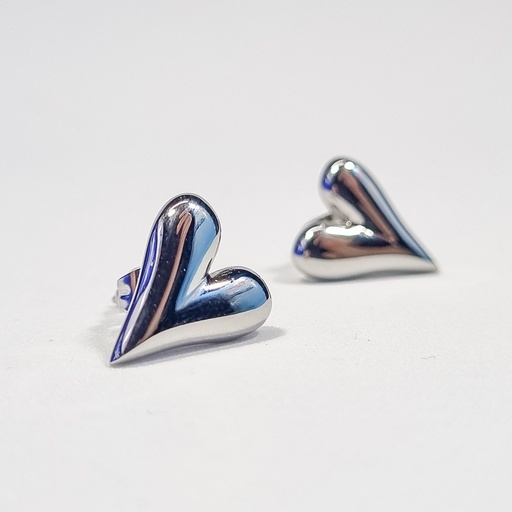 Pendientes plateados corazón curvado