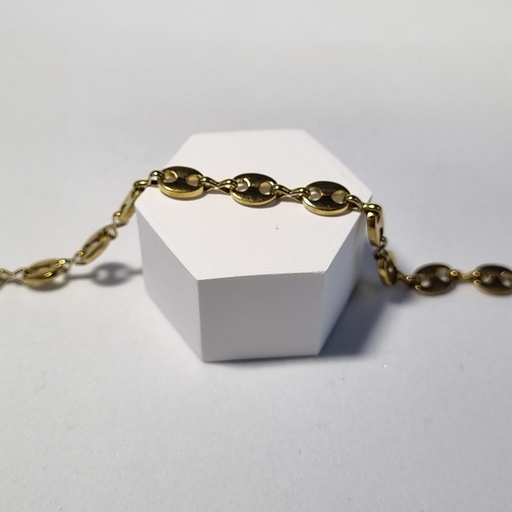 Pulsera dorada de eslabones ovalados